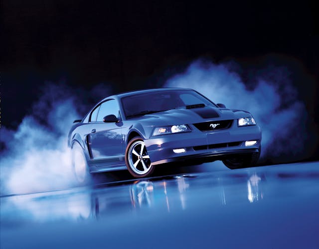 2003-Ford-Mustang-Mach 1-burnout