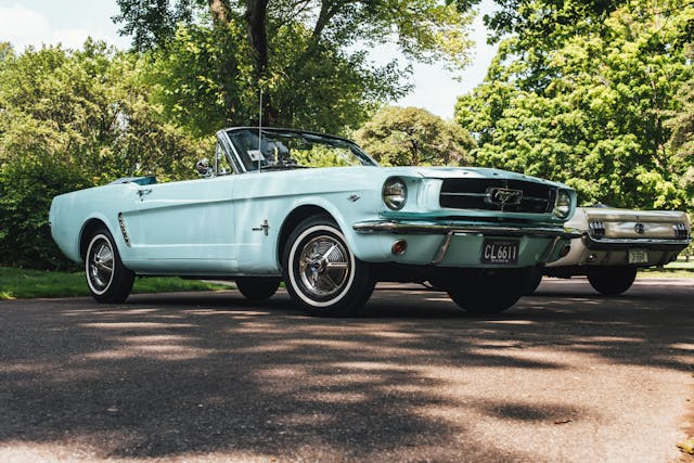 Ford Mustang front three-quarter
