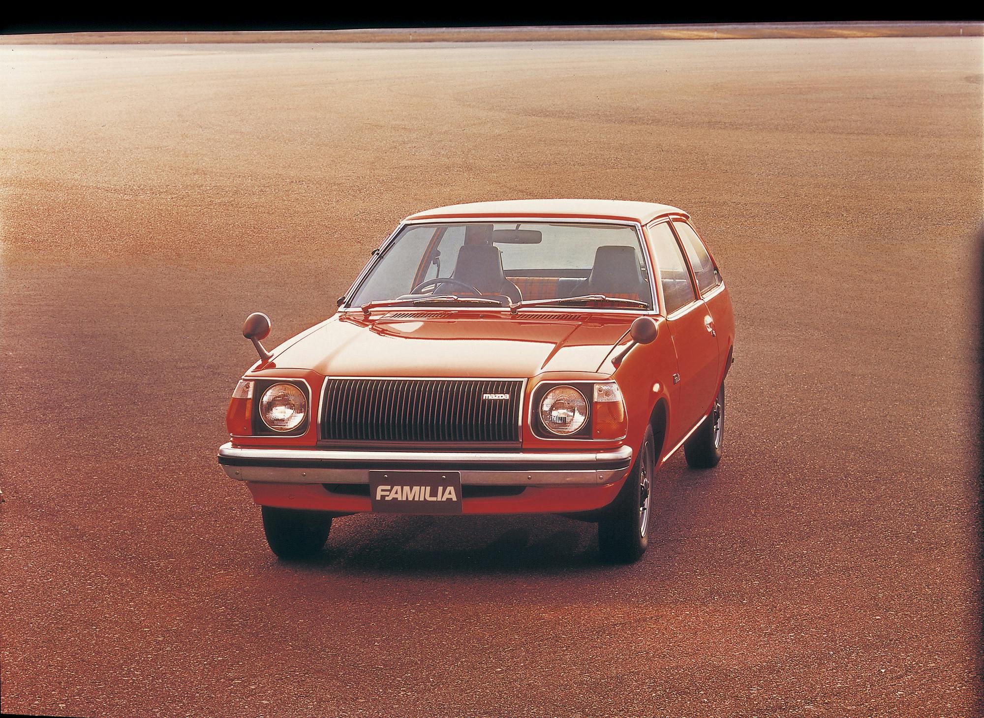 Mazda_323_Familia_1977