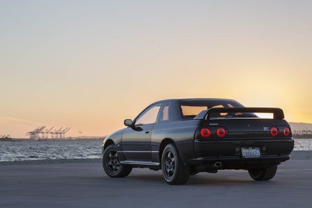 R32 Nissan GT-R toprank 1 rear