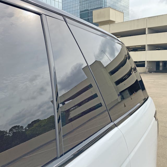 Range Rover Autobiography side window