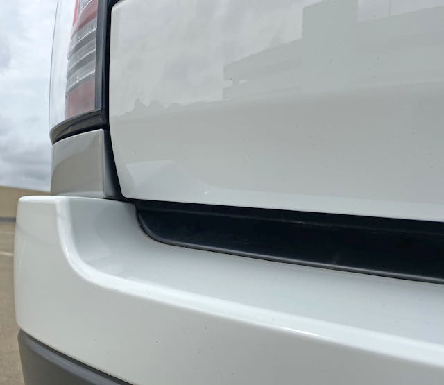 Range Rover Autobiography drivers side taillight low