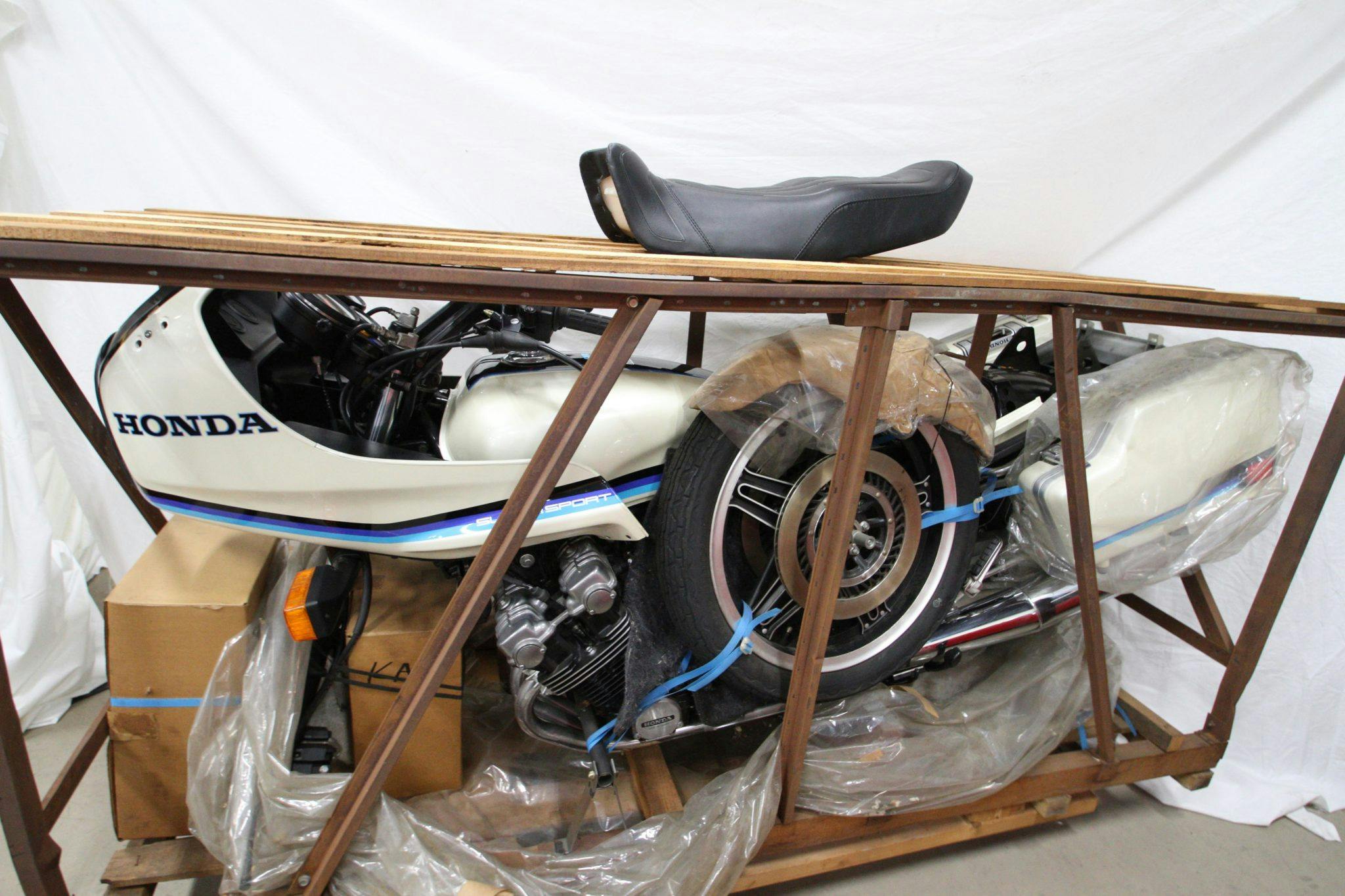 1982 Honda CBX Supersport Crate Side Profile