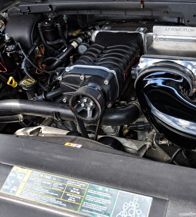 2004 Ford SVT Lightning Engine