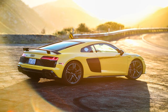 2020 Audi R8 Rear three quarter