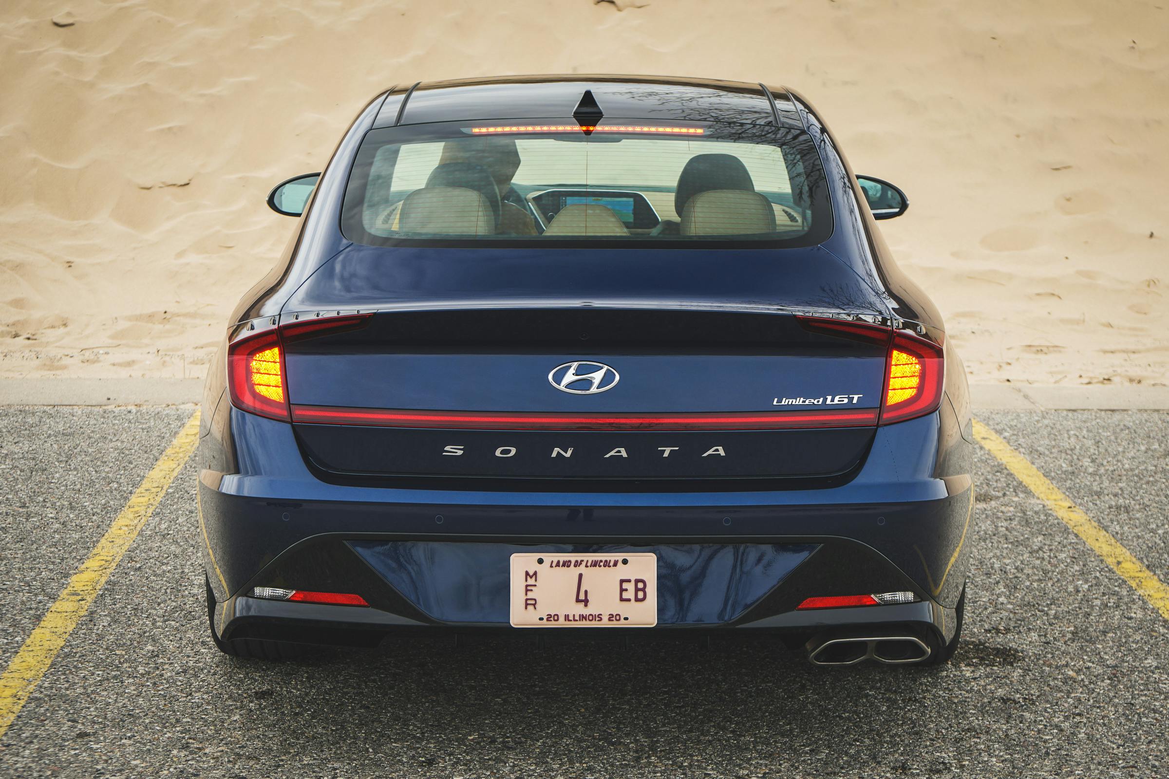 2020 Hyundai Sonata Limited rear elevated brake lights