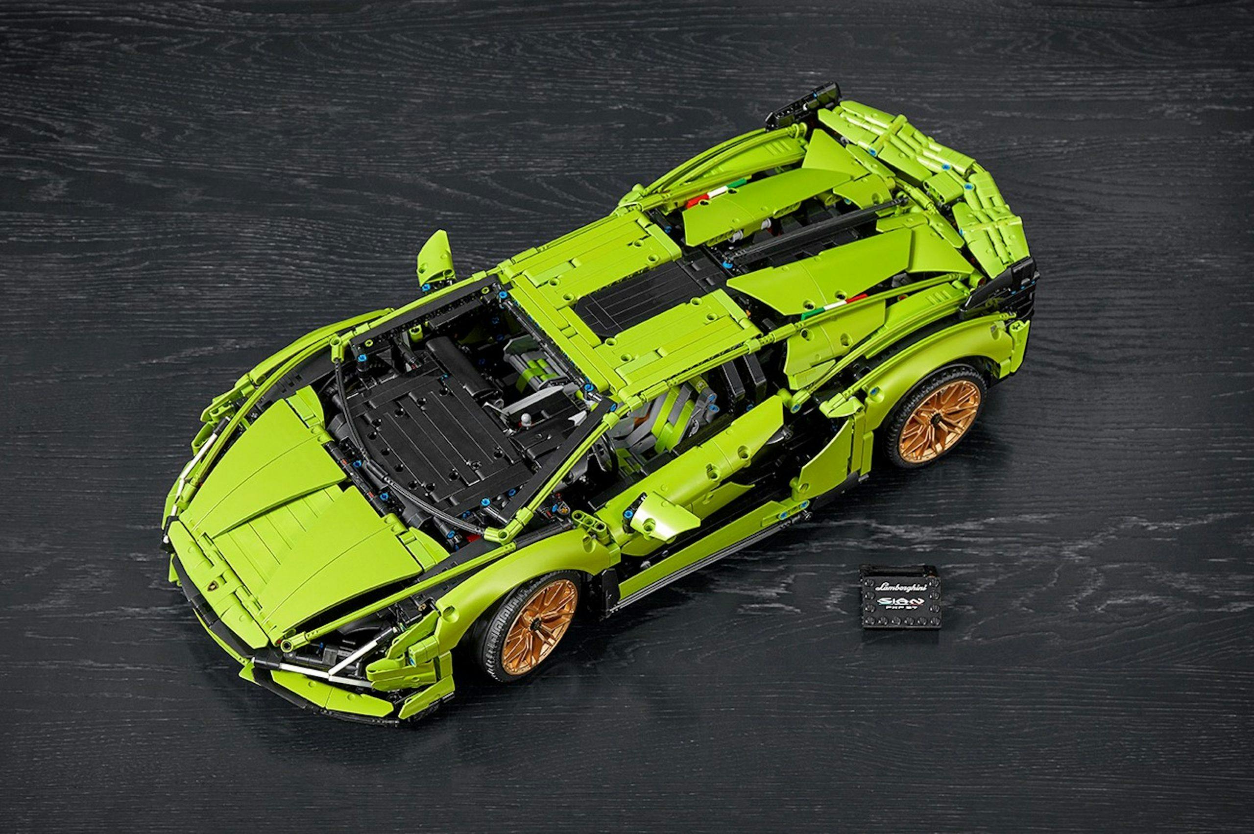 LEGO Lamborghini Sian Overhead Front Three-Quarter