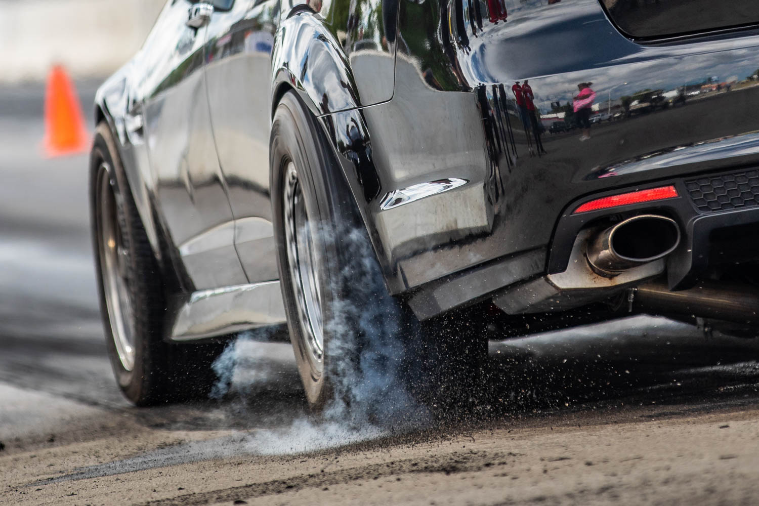 Atlanta officials consider city-sanctioned street racing and sideshows ...