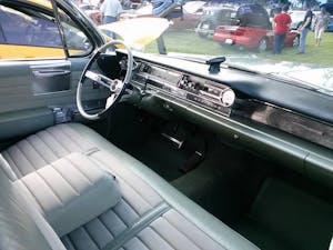 sedan de ville interior front dash