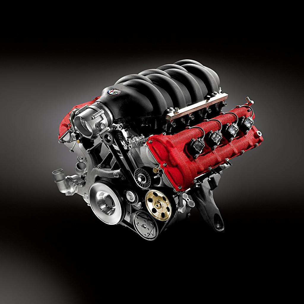 Alfa Romeo 8C Competizione_engine