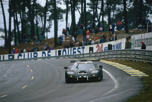 McLaren F1 GTR wins Le Mans