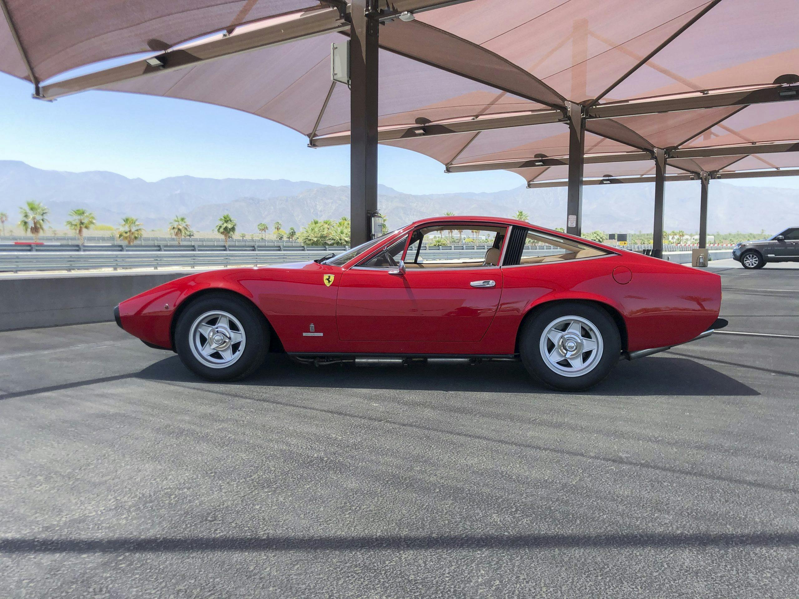 1971 Ferrari 365 GTC/4 by Pininfarina profile