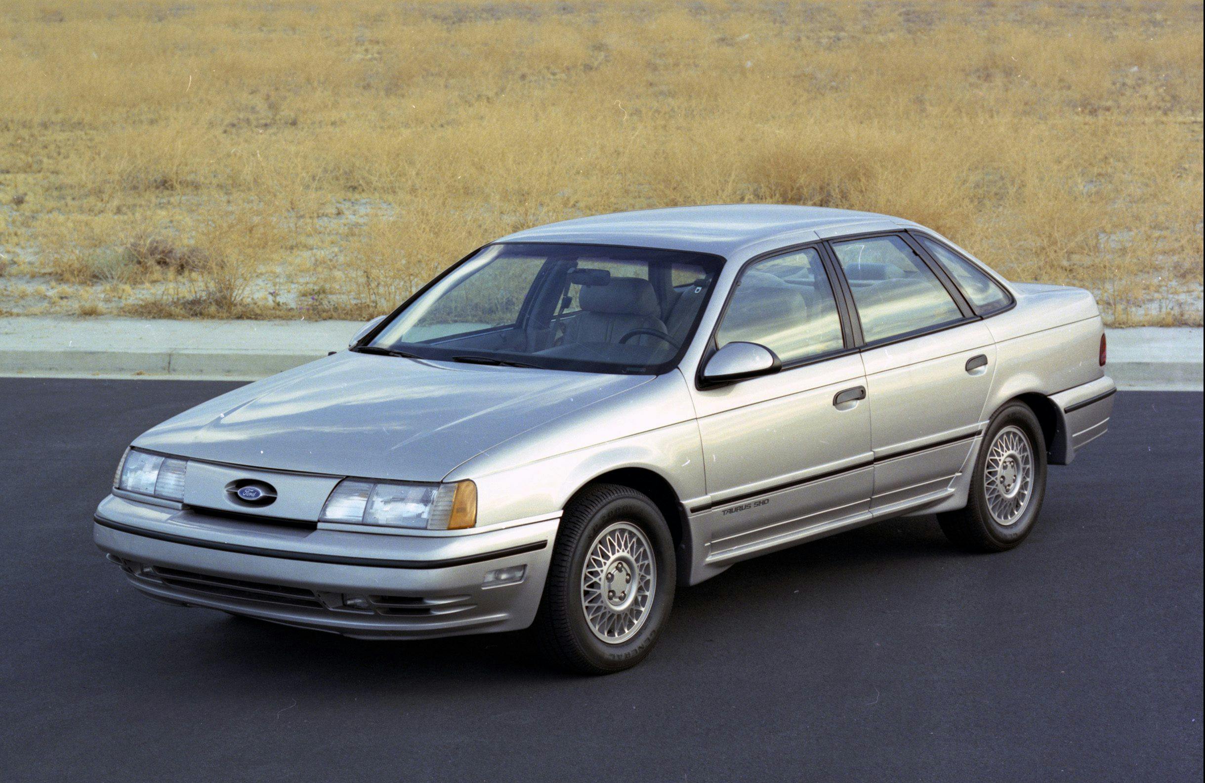 Ford's 1989–95 Taurus SHO is a four-figure hot rod with a Japanese heart -  Hagerty Media