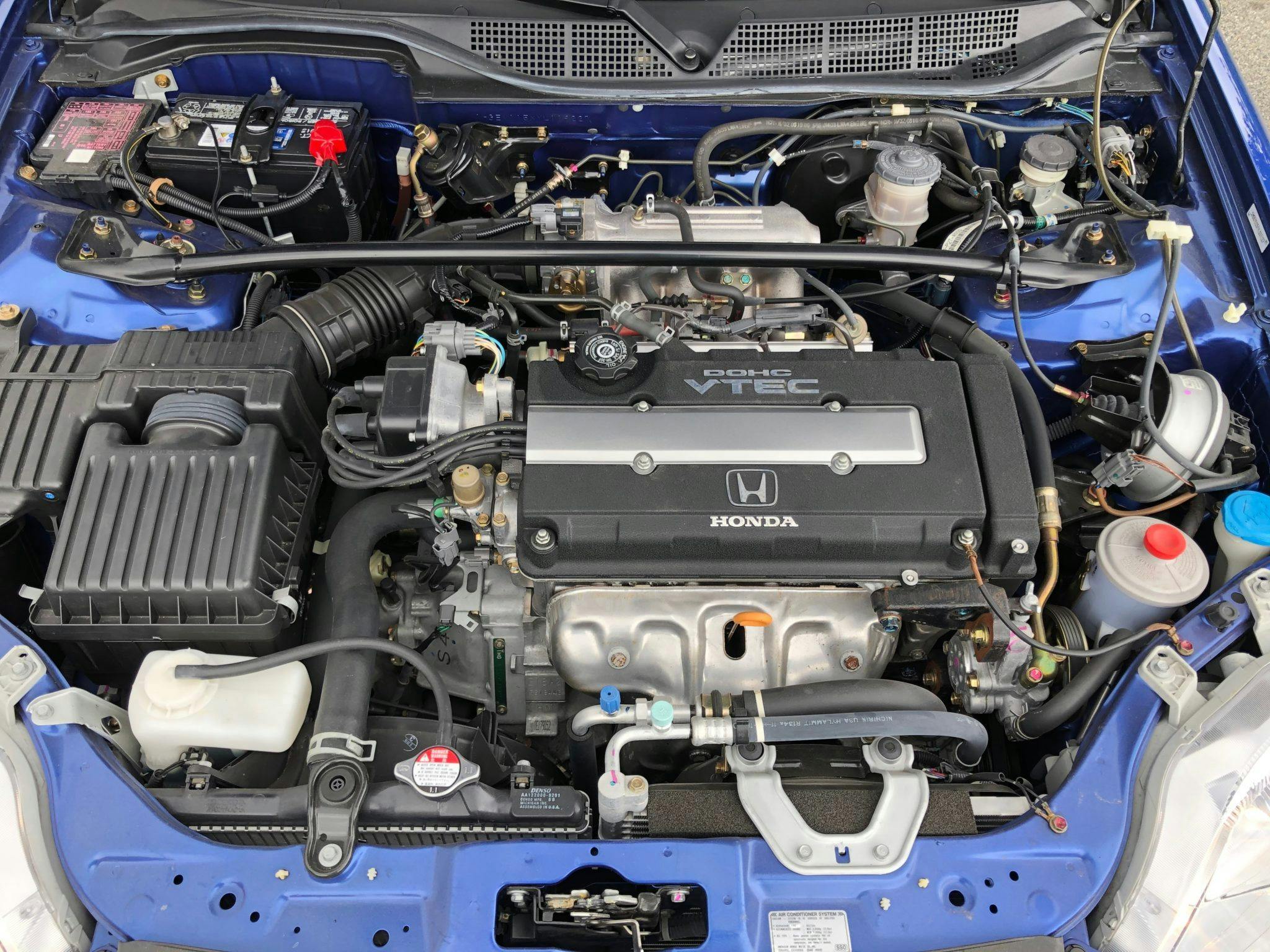 2000 Honda Civic Si Engine DOHC VTEC Front