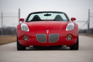 2006 Pontiac Solstice convertible front