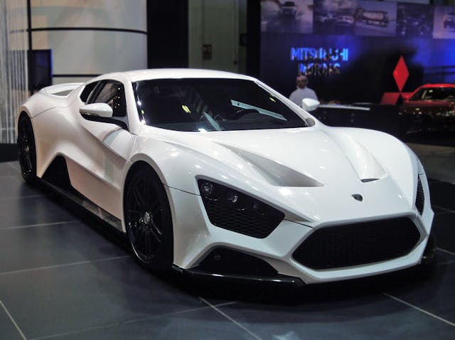 Zenvo ST-1 front three-quarter