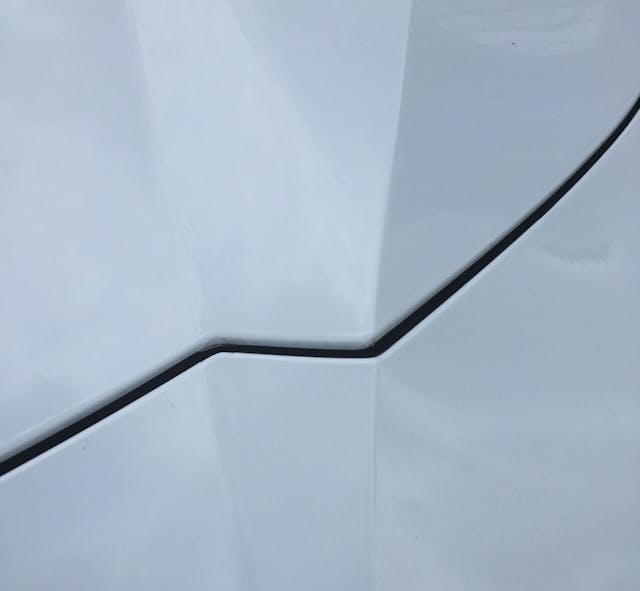 2020 Corvette frunk