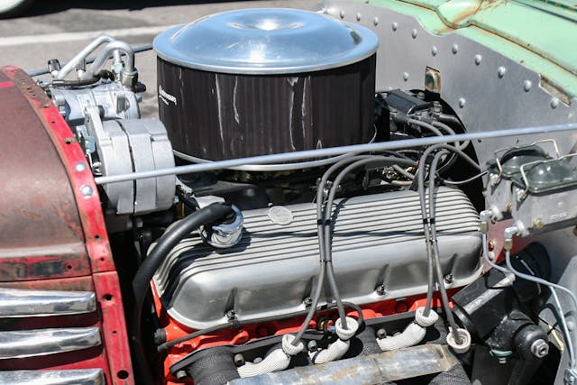 Big-block Chevrolet cal custom valve cover