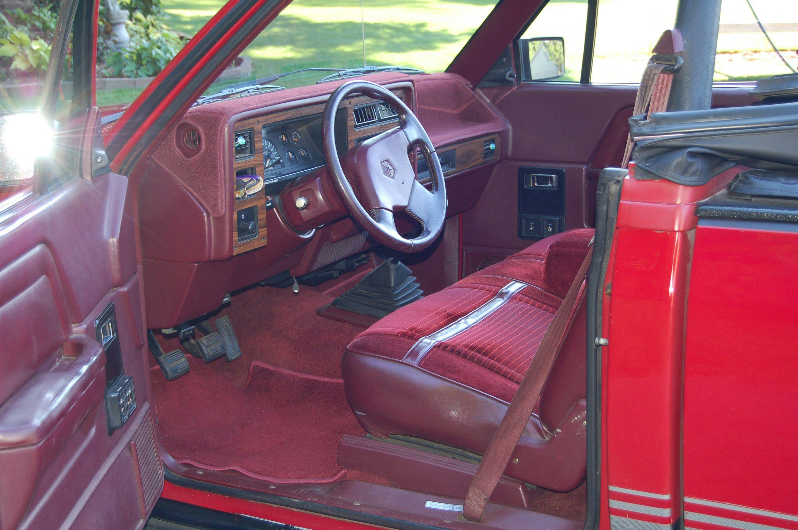 1989 Dodge Dakota Sport Convertible interior driver's side