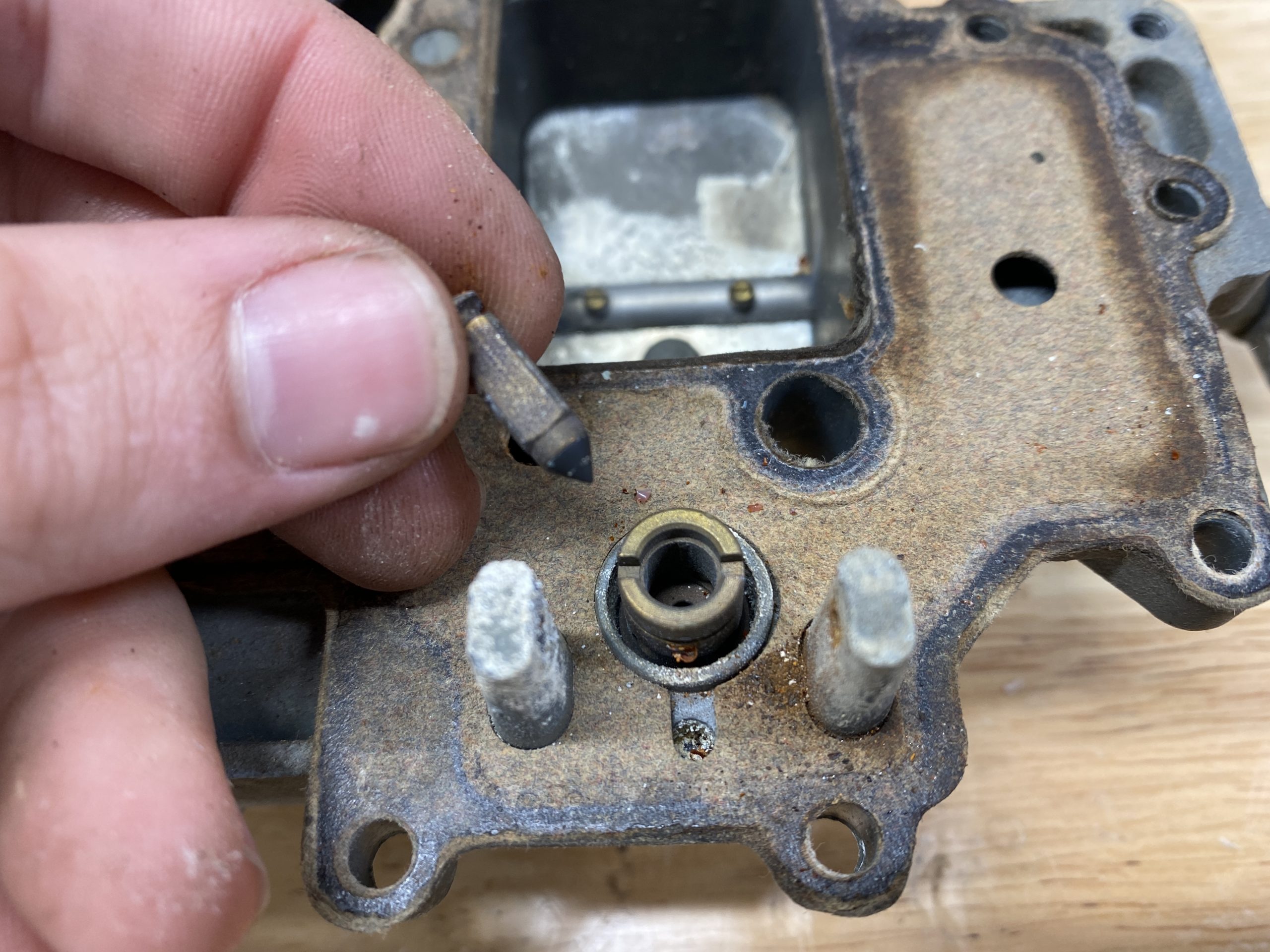 8 carburetor terms you should know Hagerty Media