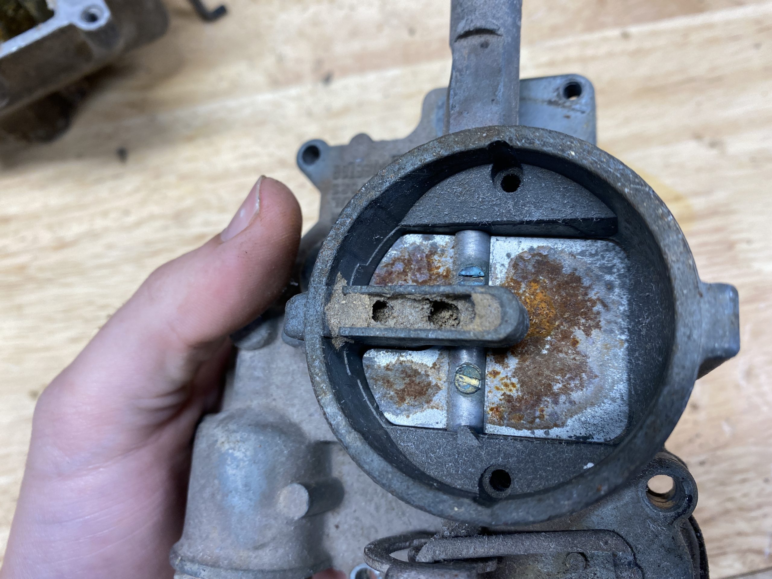 8 carburetor terms you should know Hagerty Media