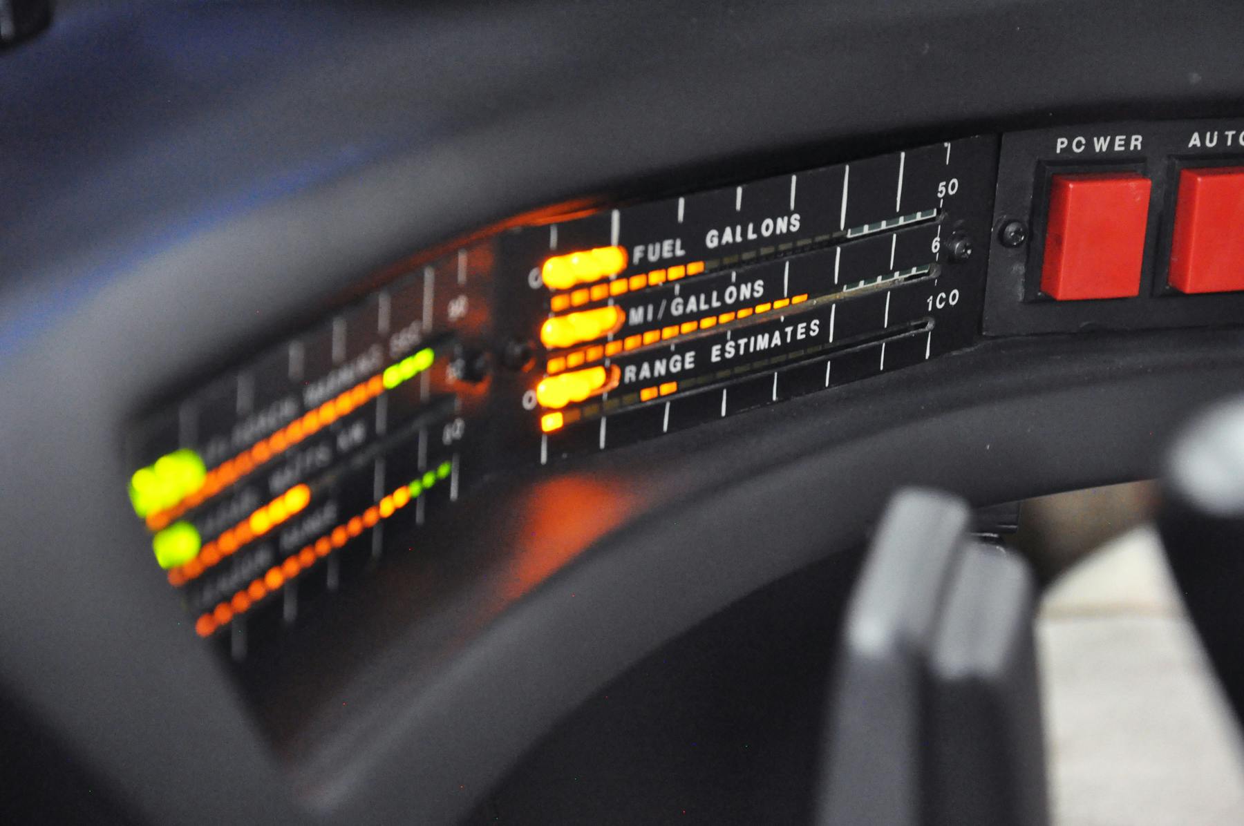 KITT - 1982 Pontiac Firebird Trans Am - Fuel gauge