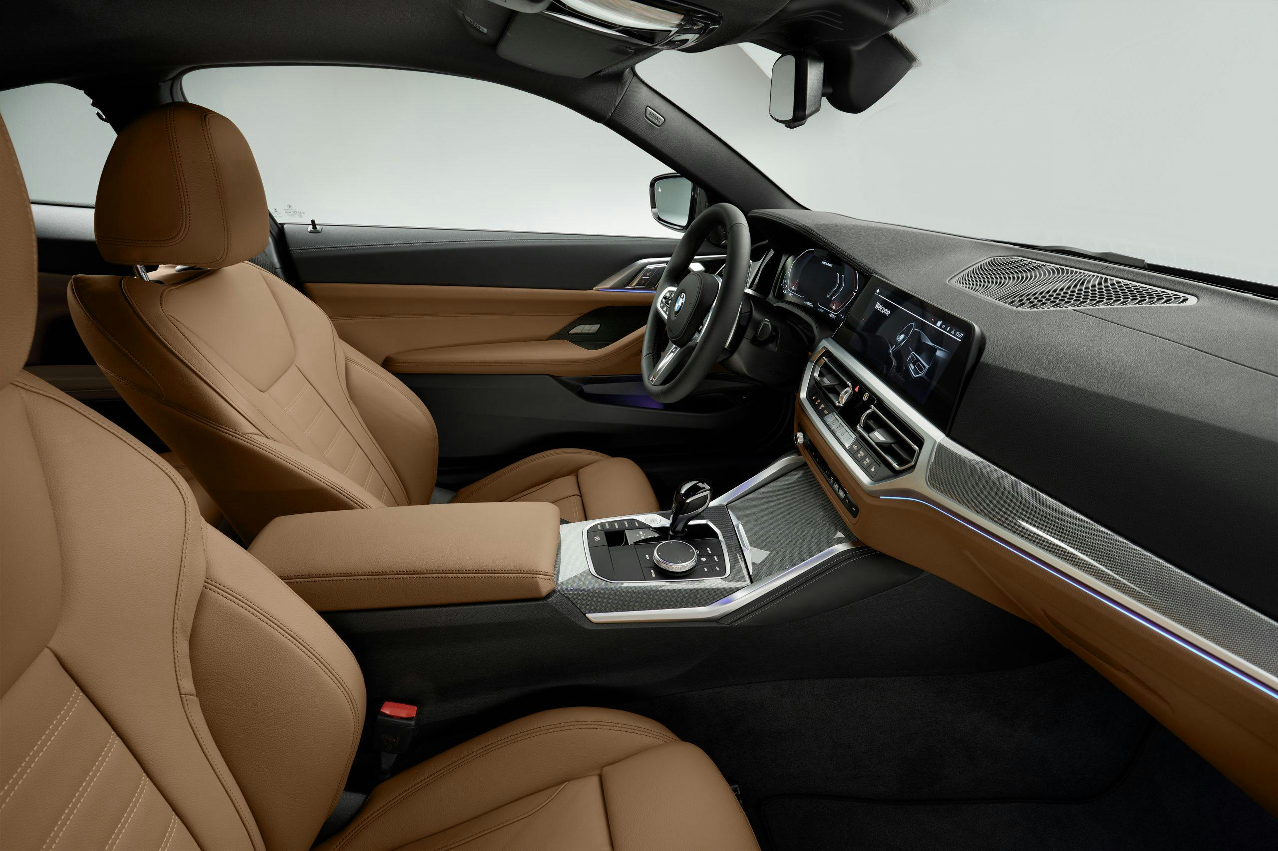 2021 BMW 4 Series interior