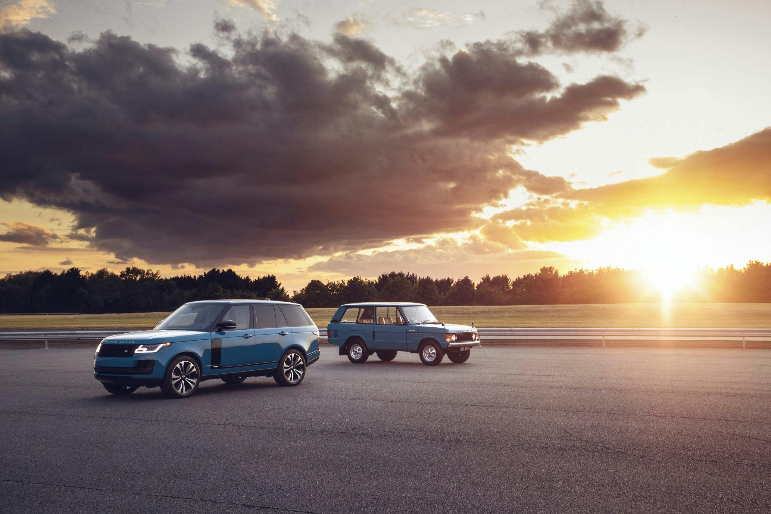 Range Rover New And Classic Front Three-Quarter Sunset