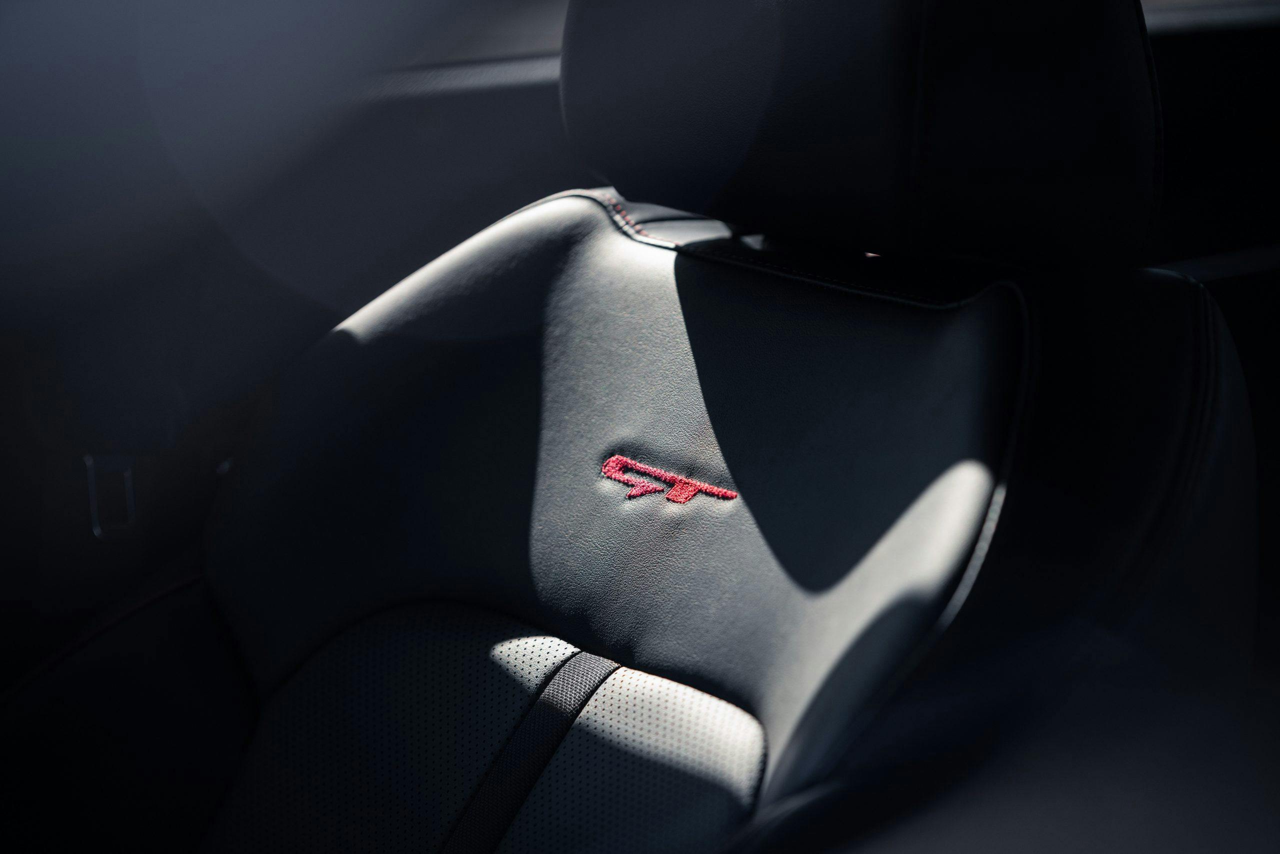 2021 Kia K5 GT seats