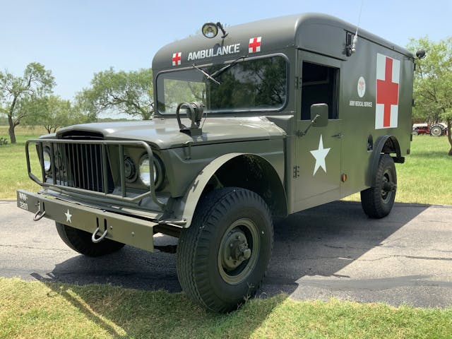 1967 Jeep M725 Ambulance Front Three-Quarter