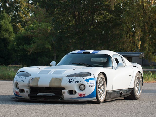 2003-Dodge-Viper-GTS-R