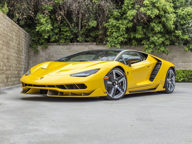 2017 Lamborghini Centenario Coupe front three-quarter