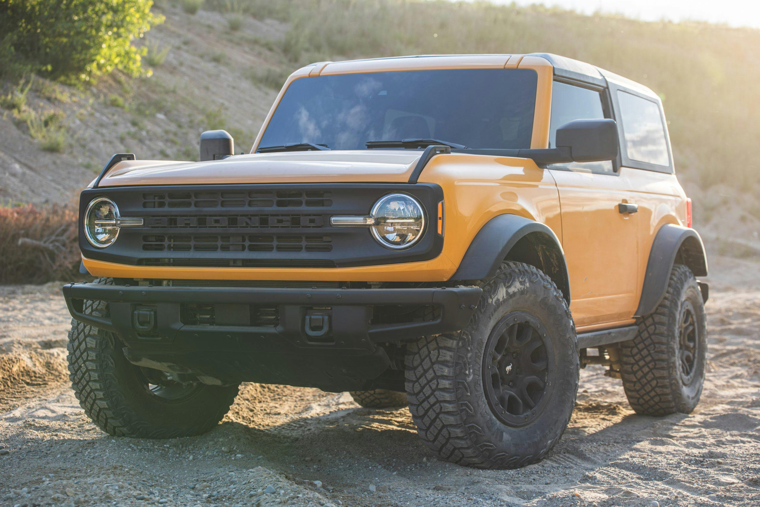 2021 Ford Bronco Two Door Front Three-Quarter