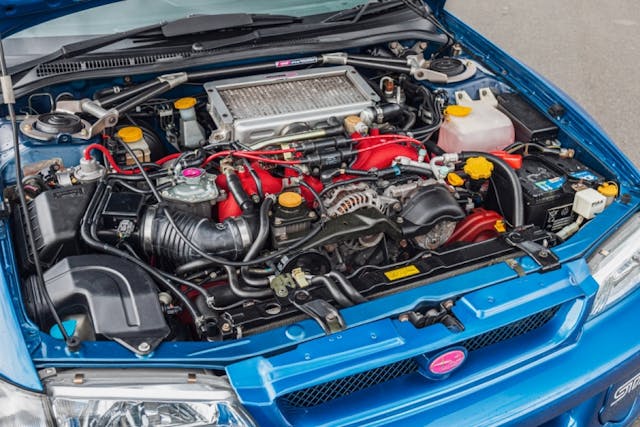 Subaru STI 22B engine