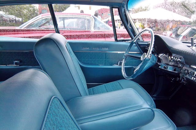1961 Chrysler New Yorker Town & Country 5
