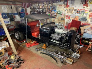 Barn Find Hunter UK - Model A Ardun hot rod