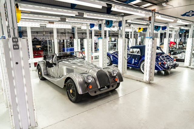 Laststeel chassis Morgan pre delivery inspection