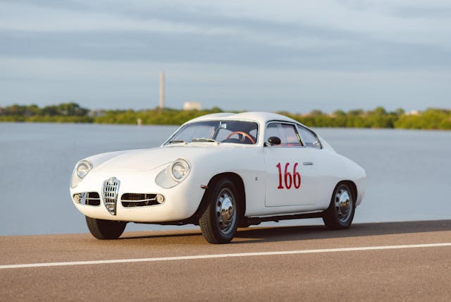 vintage motorsport alfa romeo front three-quarter