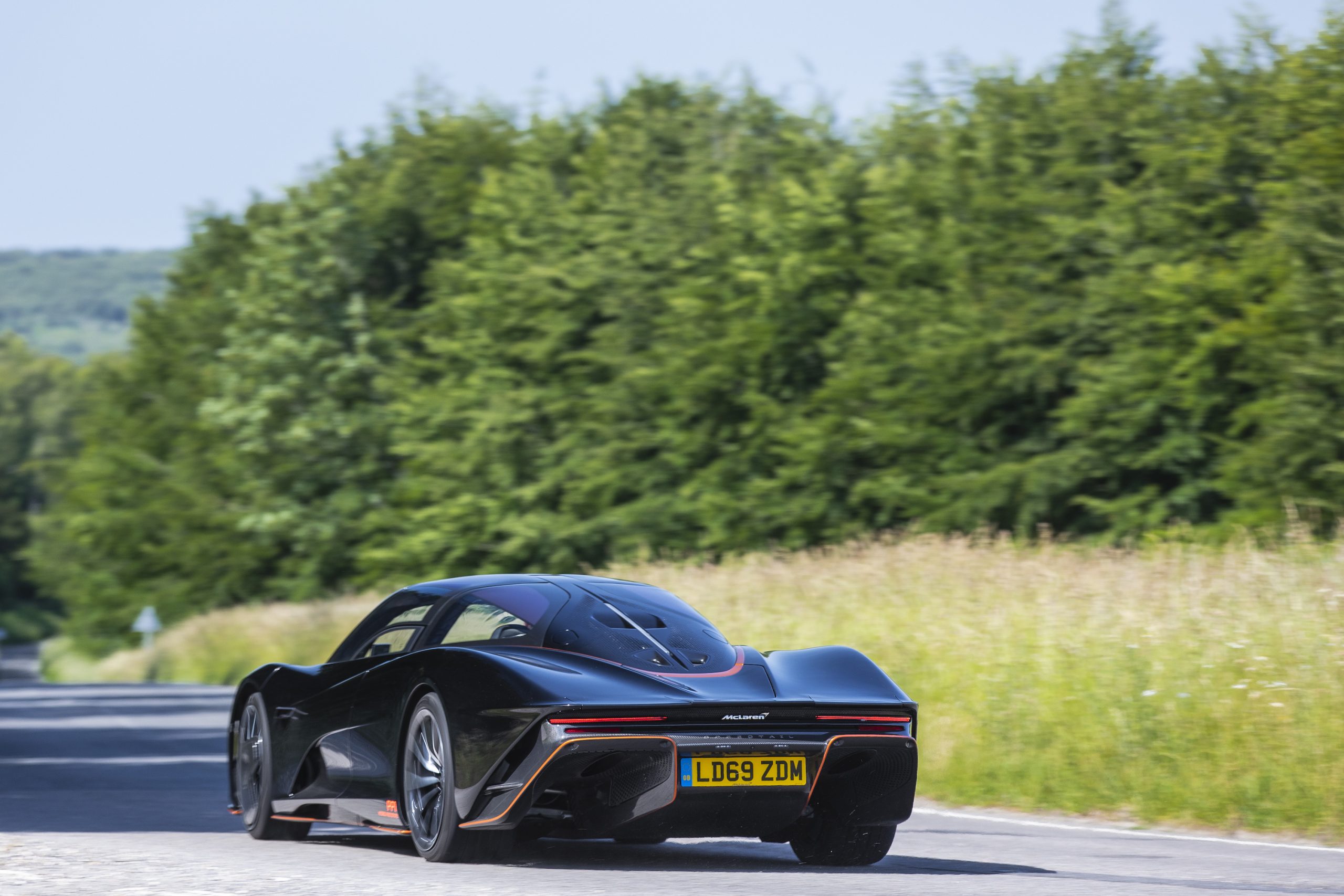 Review: 2020 McLaren Speedtail - Hagerty Media