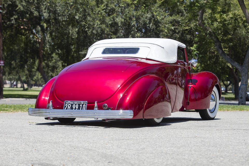 1939 Ford Convertible Coupe Hot Rod rear fenders