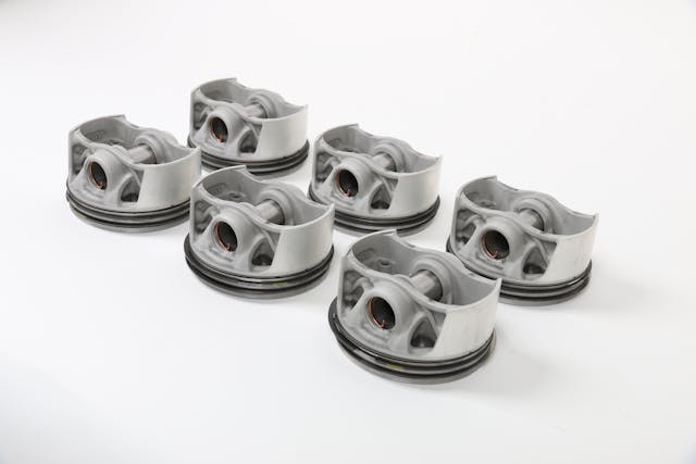 3D Printed pistons Porsche Mahle