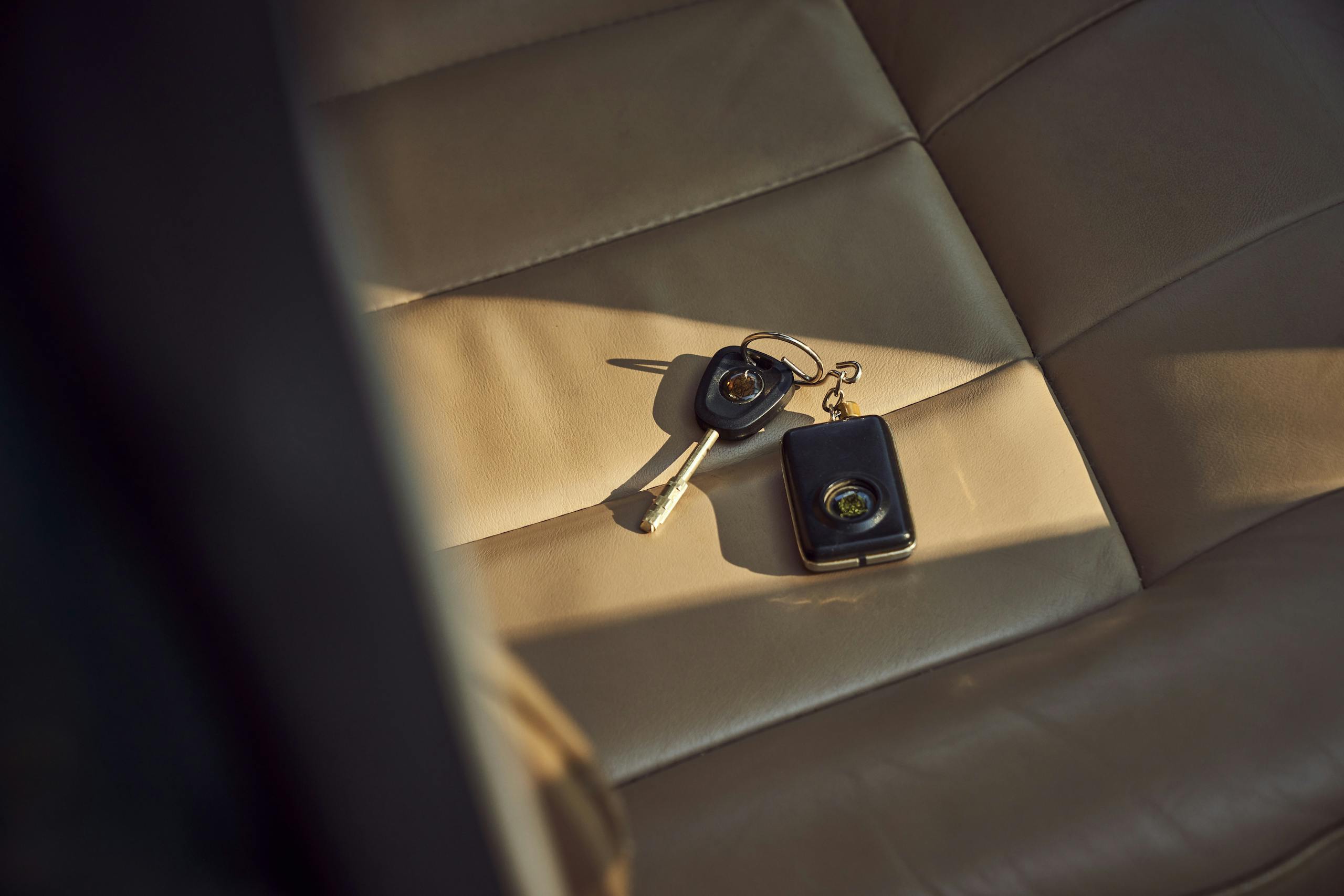 Jaguar XJ6 keys on leather seat
