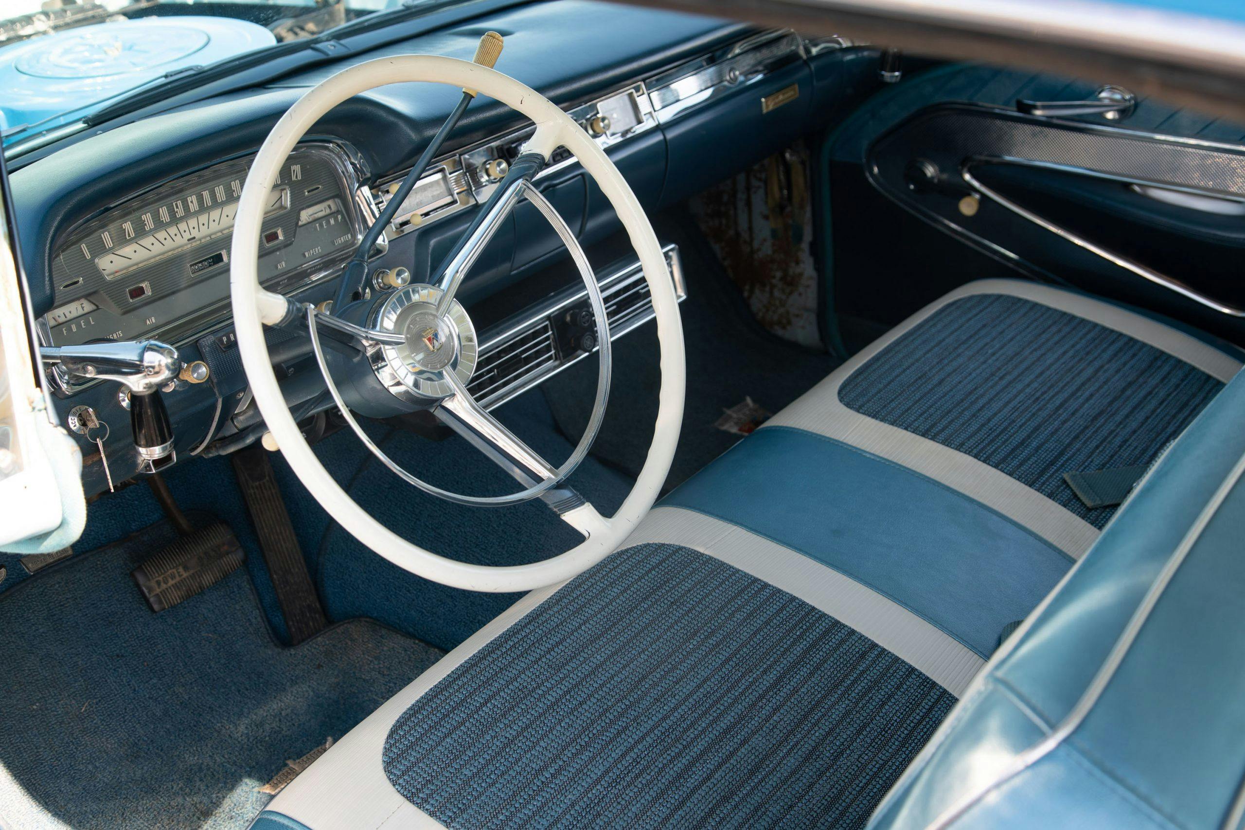 1959 Ford Fairlane 500 Galaxie Skyliner interior