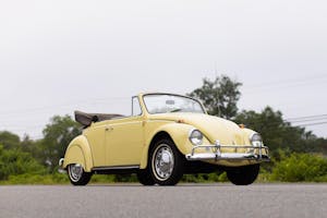 1965 Volkswagen Beetle Bug Cabriolet front three-quarter
