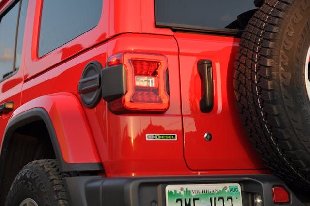 2020 jeep wrangler ecodiesel engine badge rear