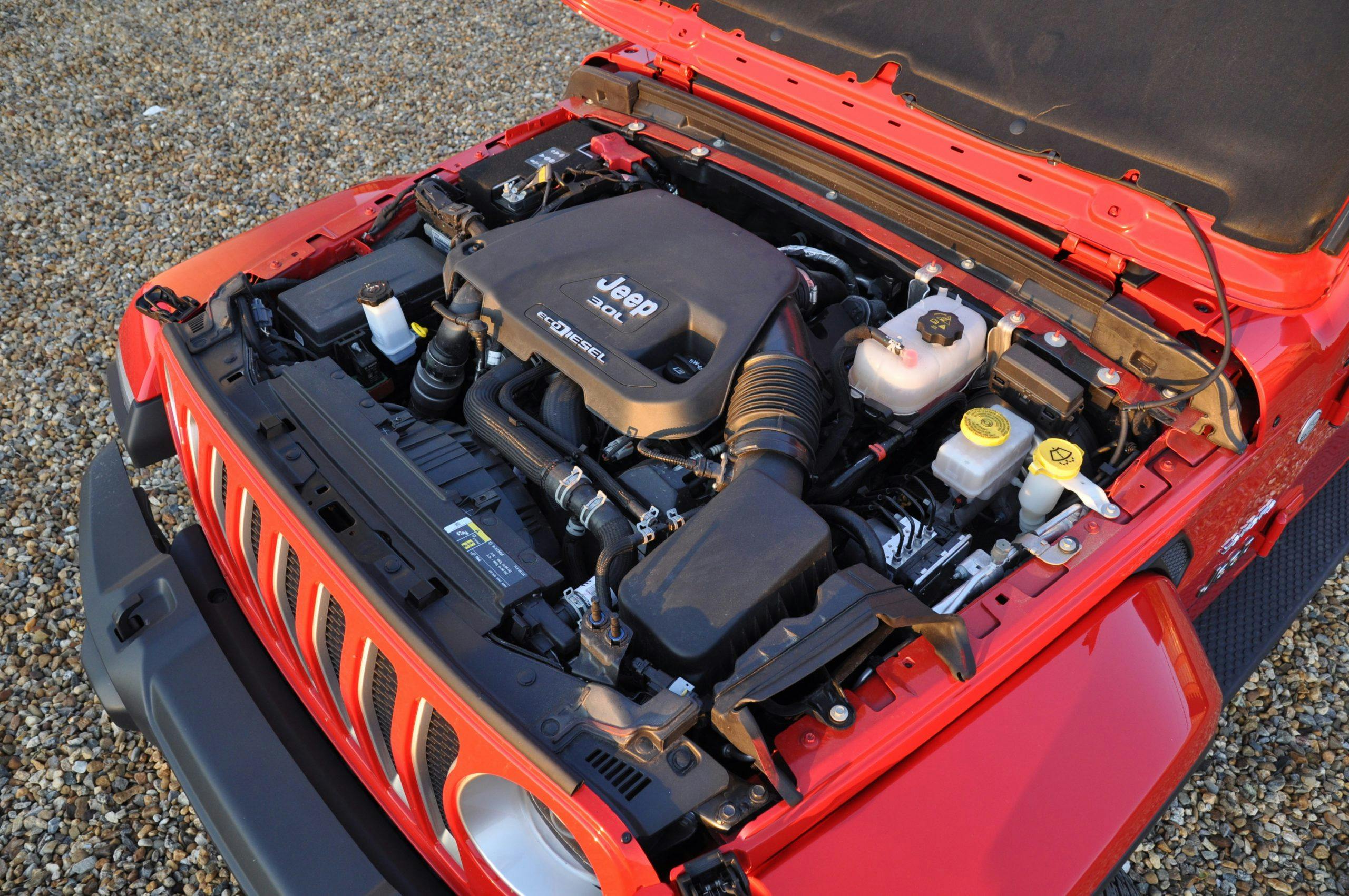 Top 50+ imagen diesel motor for jeep wrangler