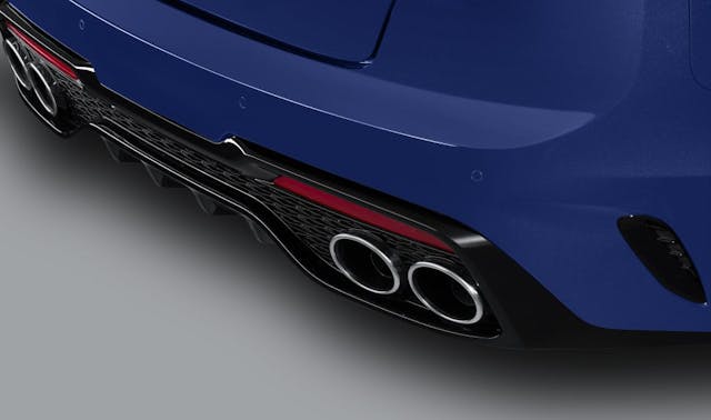 2021 Kia Stinger - exhaust