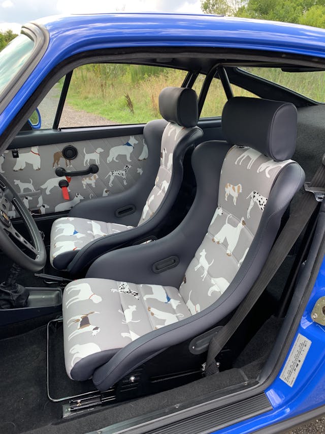 porsche 911 safari car interior cockpit seat animals