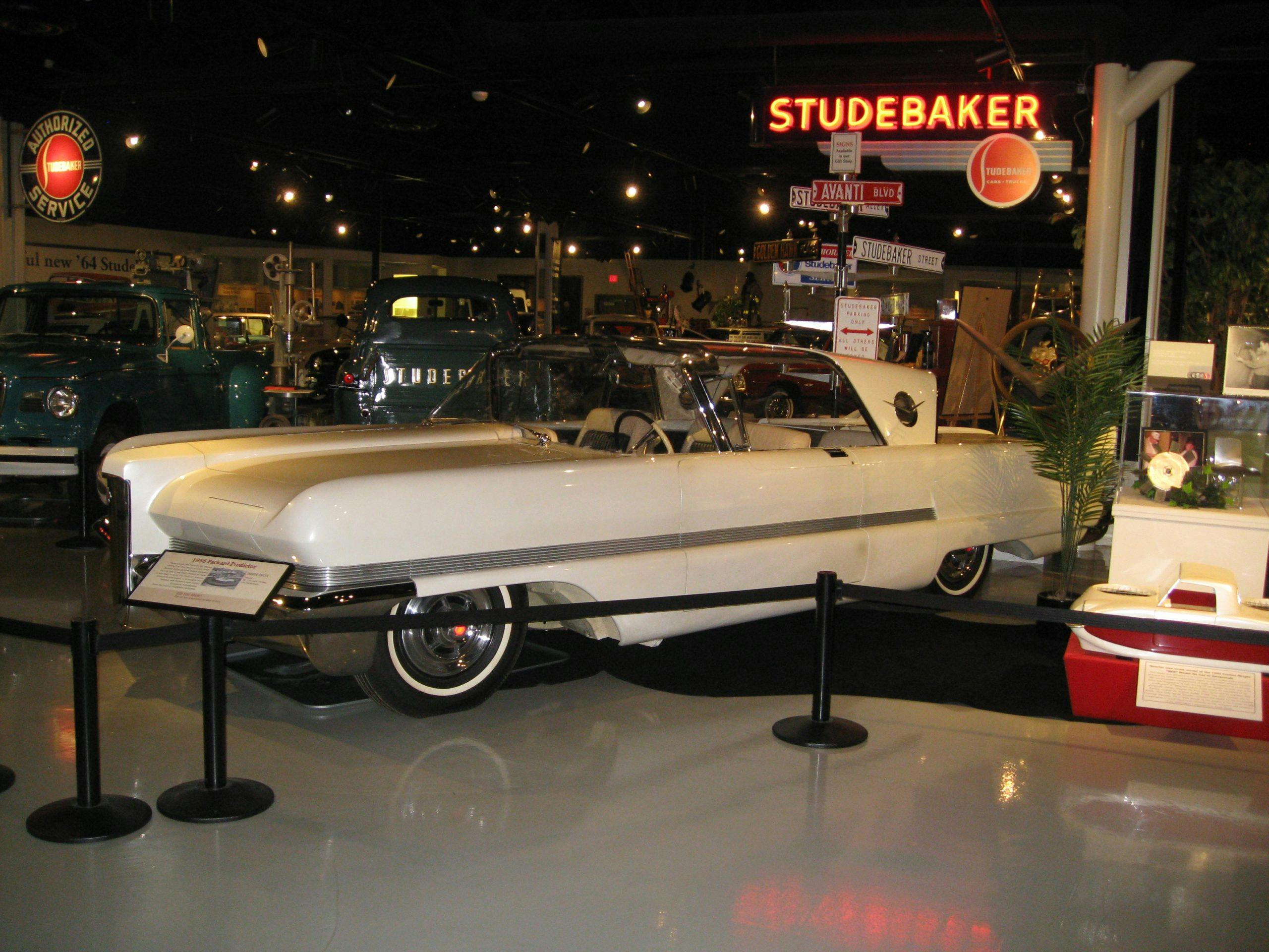 The last Packard that never was: Dick Teague's Predictor - Hagerty Media