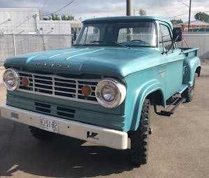 Okotoks Canada Auction - 1966 Dodge Fargo front